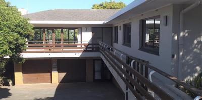 House For Sale in Loevenstein, Bellville
