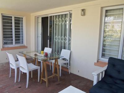 Apartment / Flat For Rent in Rondebosch, Cape Town