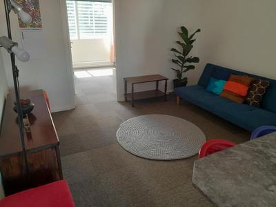 Apartment / Flat For Rent in Rosebank, Cape Town